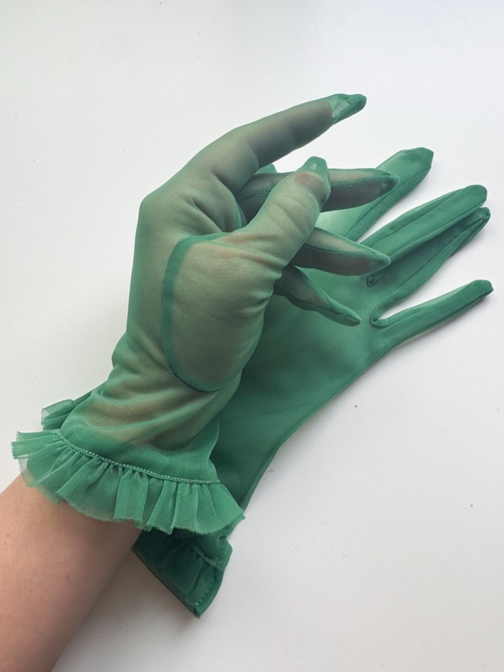 Sheer Ruffle Cuff Gloves - Green